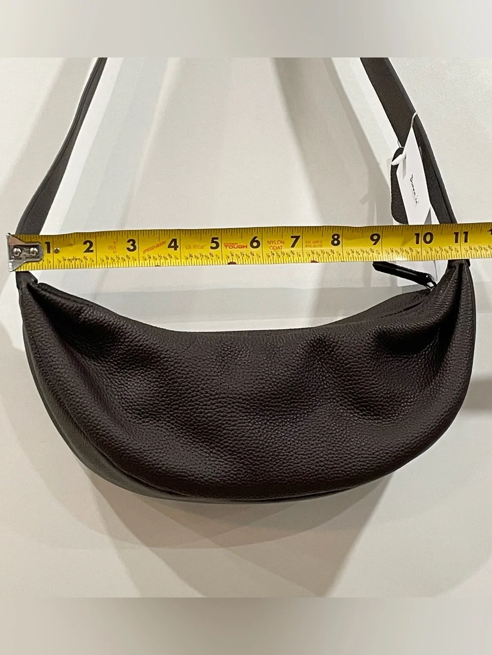 Leather Crescent Shoulder Bag in Dark Brown - Donnain